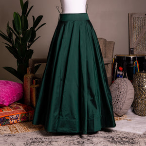 Classic Skirt Short (38 Length)